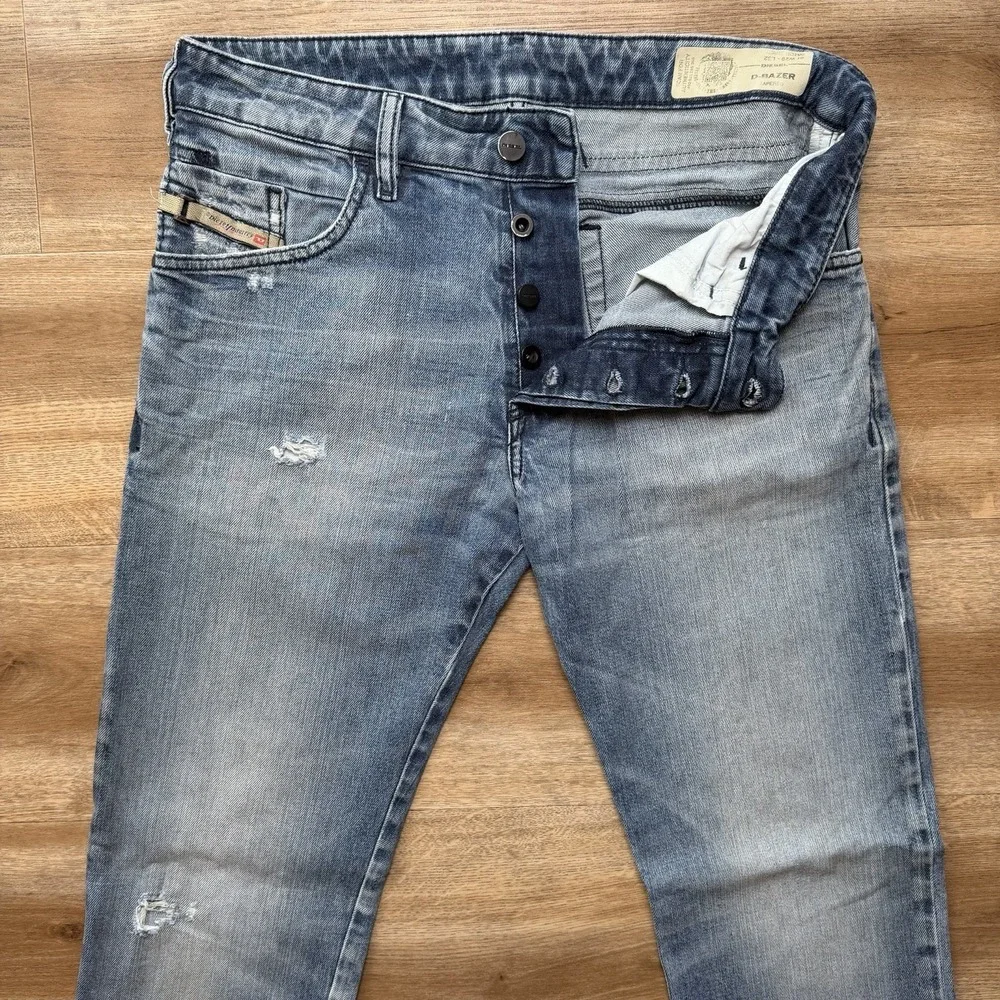 Diesel D-Bazer Jeans Men 29x32 Blue Regular Tapered Light Wash Distressed 084DD